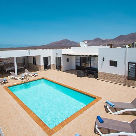 Villa Pancho Плая Бланка Екстериор снимка
