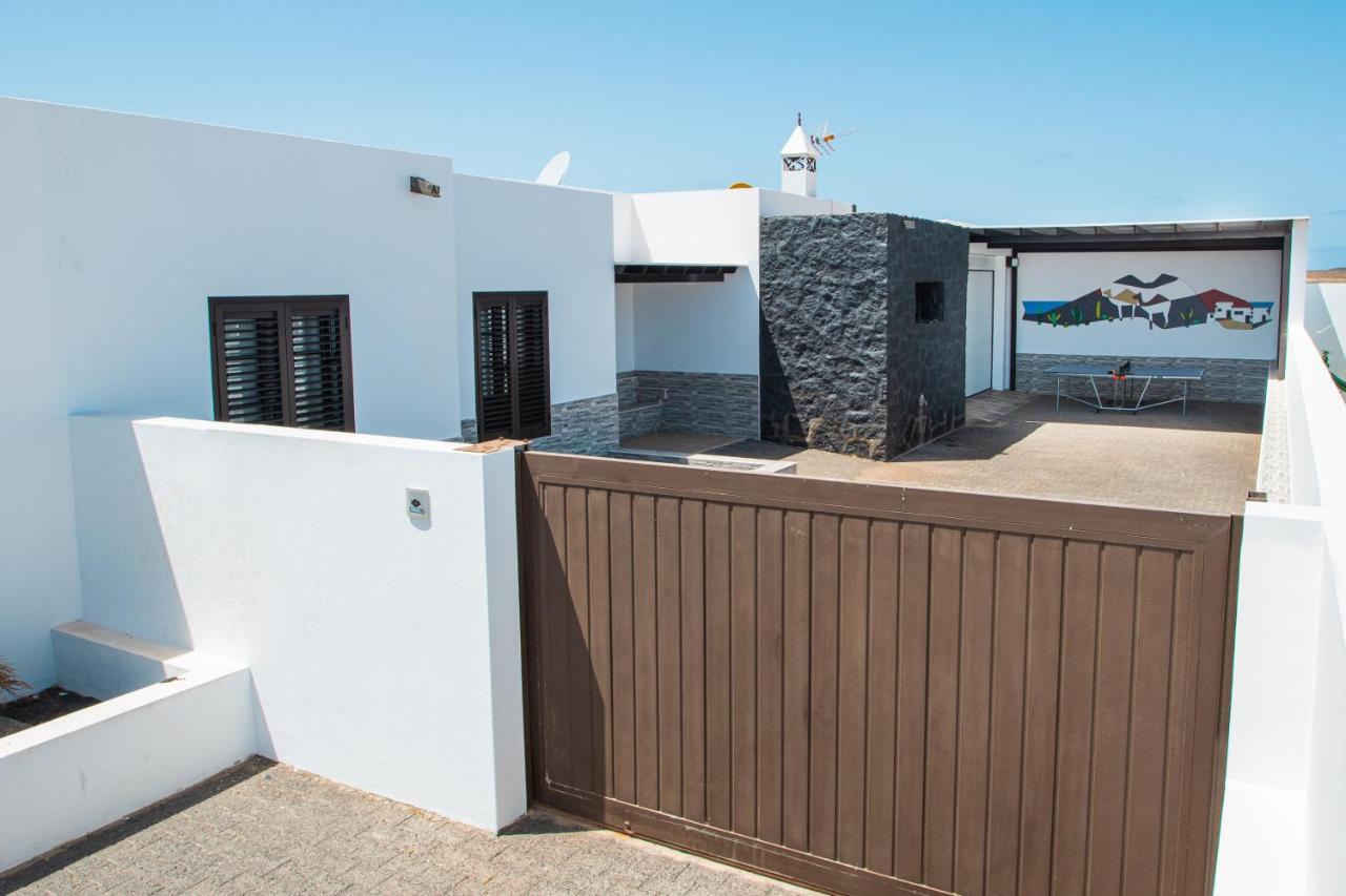 Villa Pancho Плая Бланка Екстериор снимка